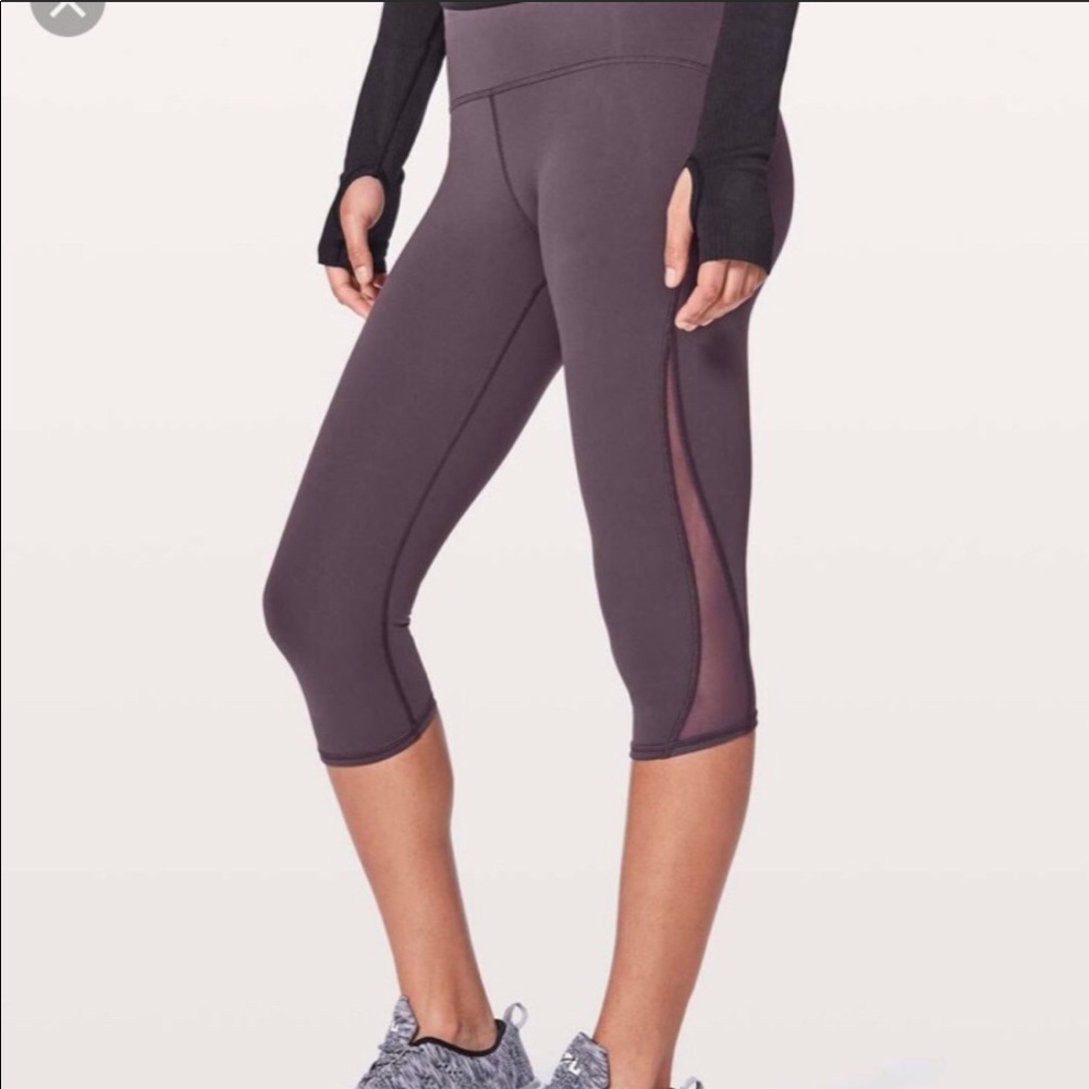 Lululemon Train Times Crop 17”